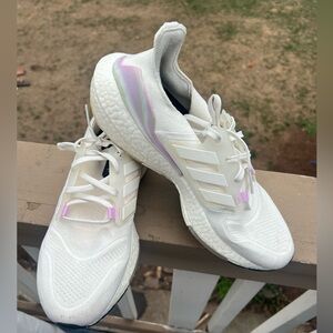 Women’s Adidas Ultraboost tennis shoes - size 11